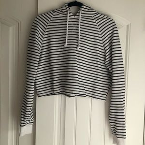 H&M Cropped Hoodie